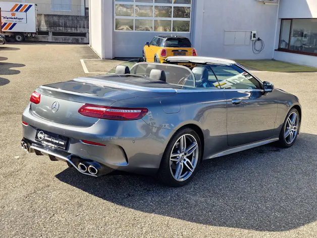 Mercedes-Benz E 200 AMG Line 4matic Cabriolet