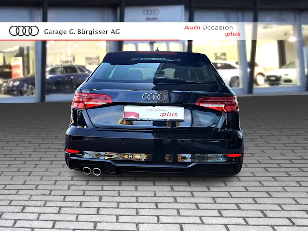 Audi A3 Sportback 35 TFSI Sport Mythosschwarz Metallic