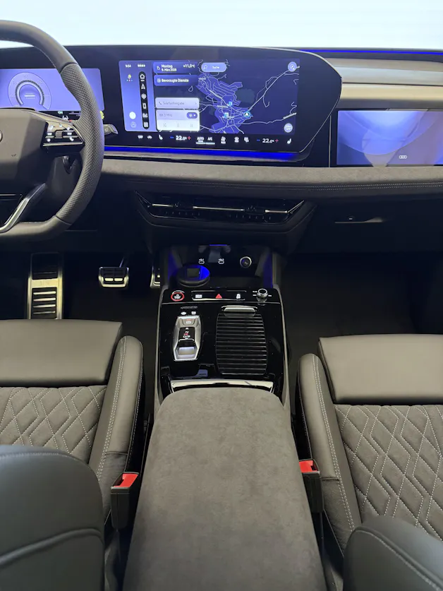 Audi SQ6 e-tron quattro