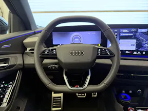 Audi SQ6 e-tron quattro