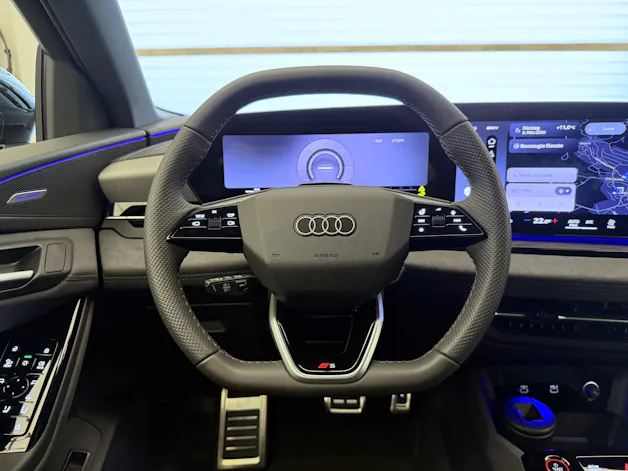 Audi SQ6 e-tron quattro