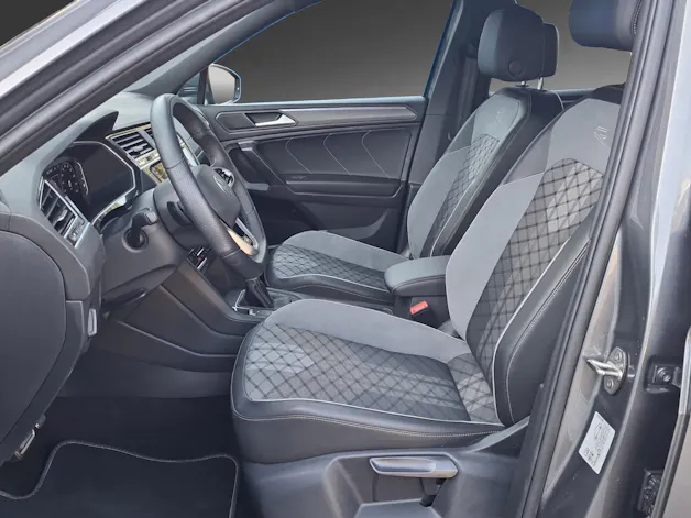 VW Tiguan Allspace 2.0TSI R-Line 4Motion DSG