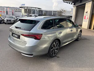 Škoda Octavia Combi 1.5 TSI mHEV DSG Dynamic