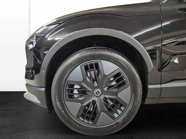 Volvo EX30 CC E60 Twin Performance AWD
