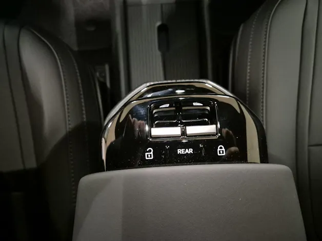Volvo EX30 CC E60 Twin Performance AWD