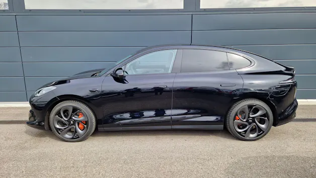 MG IM6 EV 100kWh Performance 21"