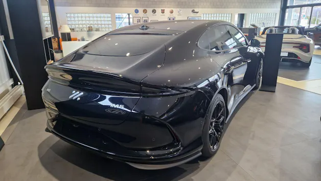 MG IM5 100 kWh Performance 19"