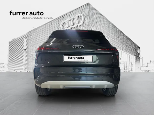 Audi Q3 SUV 110 kW TFSI S tronic