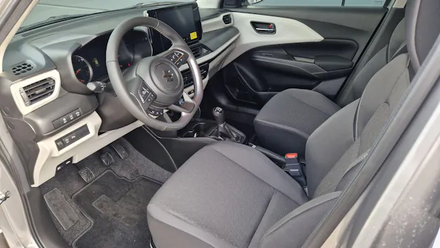 Suzuki Swift 1.2 Sakura Hybrid 4x4