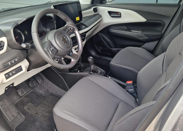 image du véhicule 6 image du véhicule 6