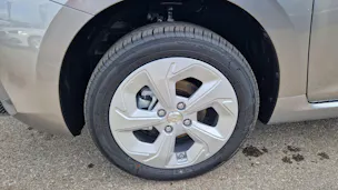 Suzuki Swift 1.2 Sakura Hybrid 4x4