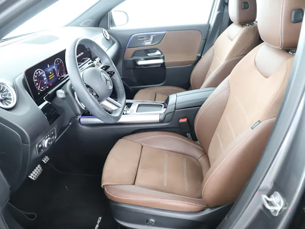 Mercedes-Benz GLA 220d 4M Swiss Star