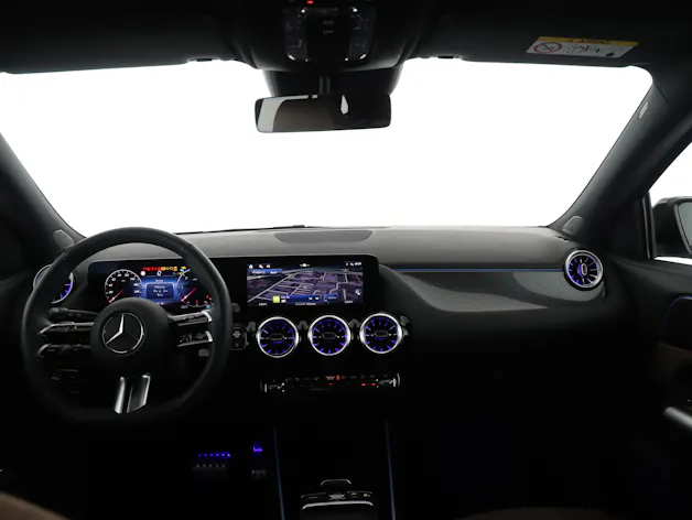 Mercedes-Benz GLA 220d 4M Swiss Star