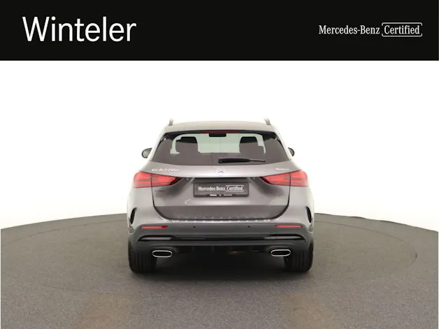 Mercedes-Benz GLA 220d 4M Swiss Star