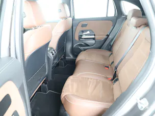 Mercedes-Benz GLA 220d 4M Swiss Star