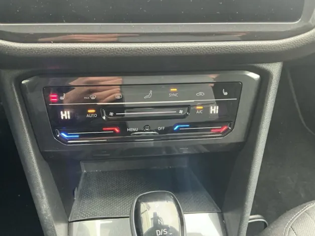 VW Tiguan Allspace 1.5 TSI DSG *** MIT ANHÄNGEKUPPLUNG ***