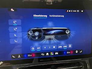 Mercedes-Benz GLB 350 4MATIC with EQ Technology