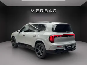 Mercedes-Benz GLB 350 4MATIC with EQ Technology