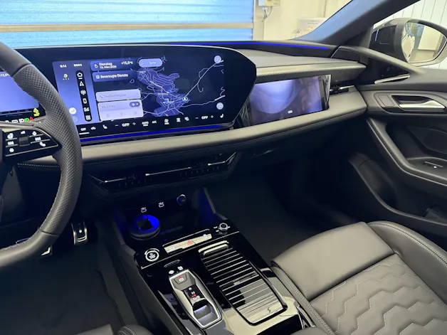 Audi A6 Avant e-tron quattro