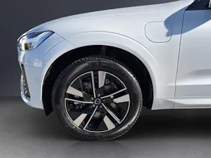 Volvo XC60 T8 eAWD PluginHybrid Plus Dark Geartronic