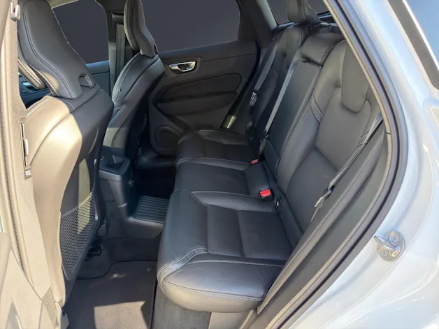 Volvo XC60 T8 eAWD PluginHybrid Plus Dark Geartronic