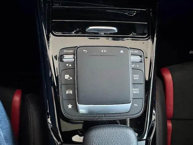 Mercedes-Benz A 35 AMG 4Matic Speedshift