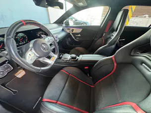Mercedes-Benz A 35 AMG 4Matic Speedshift