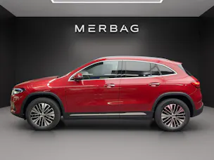 Mercedes-Benz EQA 300 4M Swiss Star