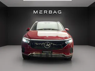 Mercedes-Benz EQA 300 4M Swiss Star