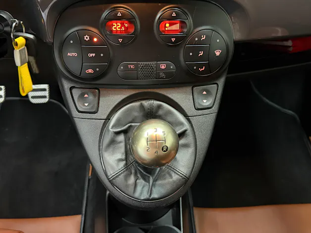 Fiat 595 1.4 16V Turbo Abarth Turismo