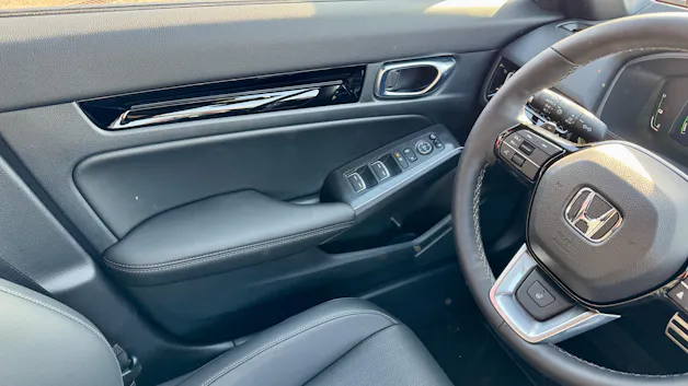 Honda Civic 2.0 i-MMD HEV Advance 1.9% Leasing Aktion unschlagbar mit 8 Jahren Garantie