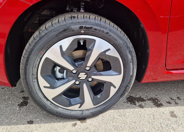 image du véhicule 6 image du véhicule 6