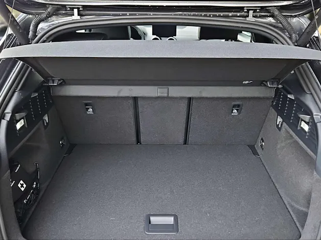 Audi Q2 40 TFSI S line Attraction quattro S-tronic Daytonagrau Perleffekt