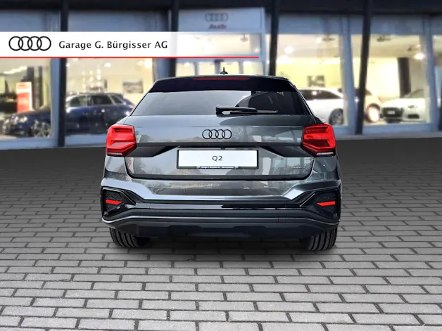 Audi Q2 40 TFSI S line Attraction quattro S-tronic Daytonagrau Perleffekt