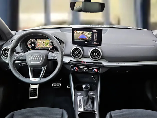 Audi Q2 40 TFSI S line Attraction quattro S-tronic Daytonagrau Perleffekt