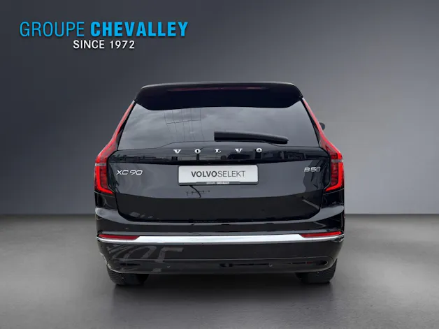Volvo XC90 B5 Benzin Mild Hybrid AWD Plus Bright Geartronic