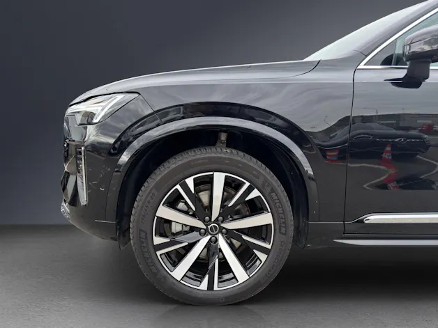 Volvo XC90 B5 Benzin Mild Hybrid AWD Plus Bright Geartronic