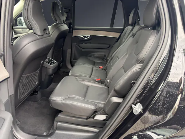 Volvo XC90 B5 Benzin Mild Hybrid AWD Plus Bright Geartronic