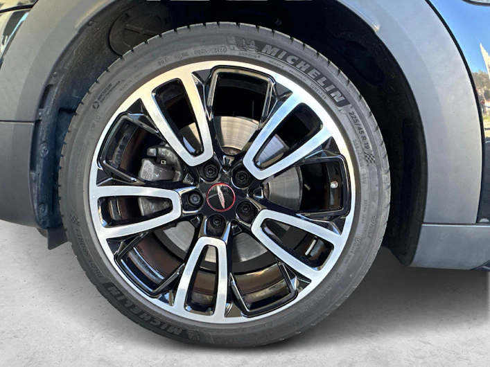 Fahrzeugbild MINI COUNTRYMAN