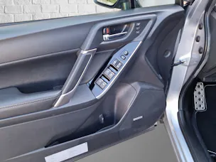 Subaru Forester Station 2.0 XT Luxury