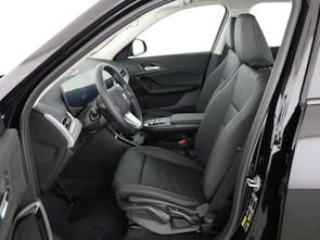 Fahrzeugbild BMW iX1 30 xDrive