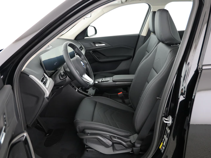 Fahrzeugbild BMW iX1