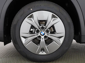 Fahrzeugbild BMW iX1 30 xDrive