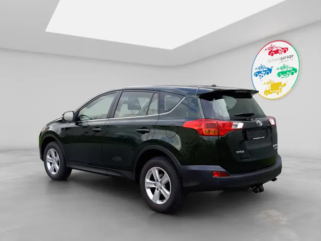 Toyota RAV4 2.2 D-CAT 150 Sol