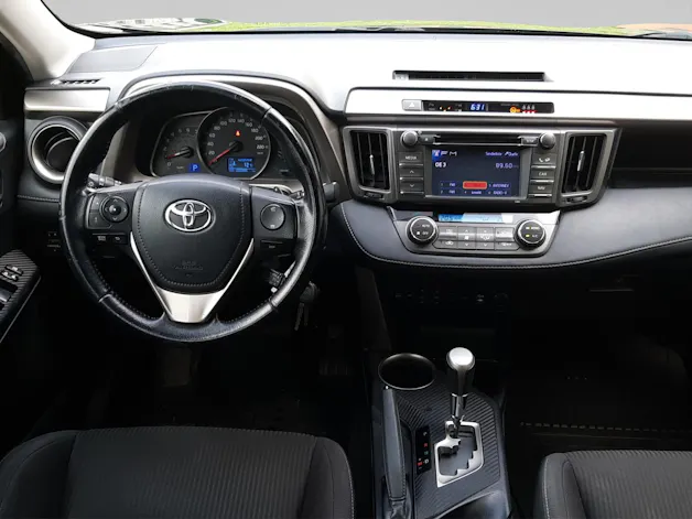 Toyota RAV4 2.2 D-CAT 150 Sol