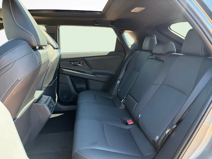 Fahrzeugbild TOYOTA BZ4X