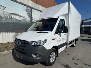 Mercedes-Benz eSprinter 420 Pro Koffer mit Hebebühne 3665 S 81 kWh
