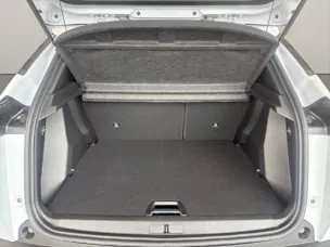 Peugeot 2008 1.2 Hybrid 145 PS ALLURE PREMIUM AUTOMAT