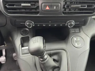 Peugeot Partner Kaw. 1000 Standard 1.5 BlueHDi 131 PS S/S