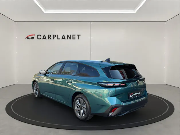 Peugeot 308 SW 1.2 Hybrid 145 PS SYLE AUTOMAT
